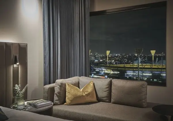 Deluxe Oda, Business Dinlenme Salonu Kullanımı, Manzaralı (Executive, High Floor)