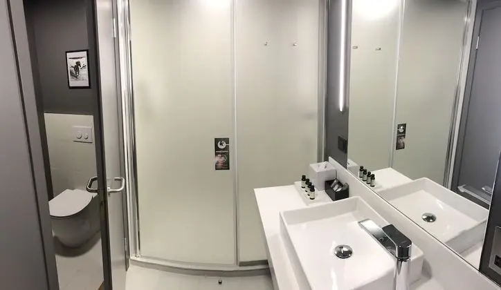 Superior Oda, 1 En Büyük (King) Boy Yatak