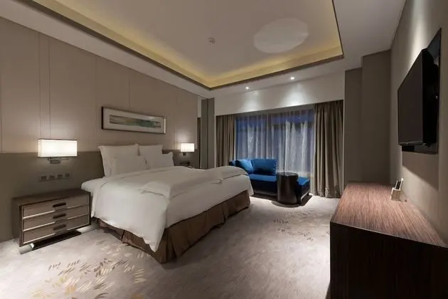 Deluxe Oda, 1 En Büyük (King) Boy Yatak, Şehir Manzaralı
