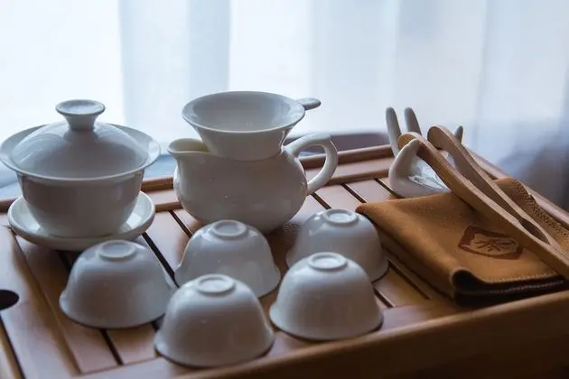 Deluxe Oda, 1 En Büyük (King) Boy Yatak, Business Dinlenme Salonu Kullanımı (Executive)