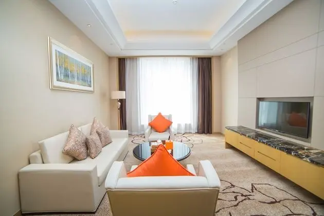 Deluxe Süit, 1 En Büyük (King) Boy Yatak, Business Dinlenme Salonu Kullanımı