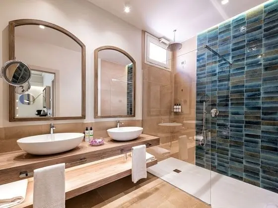 Süit, 1 Çift Kişilik Yatak ve Çekyat (Private garden, Lagoon side)