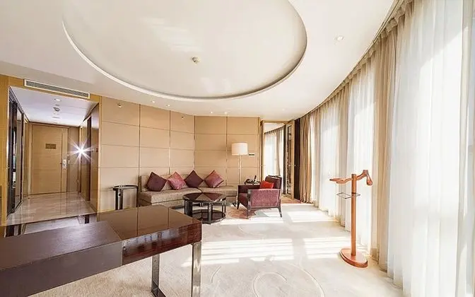 Deluxe Süit, 1 En Büyük (King) Boy Yatak