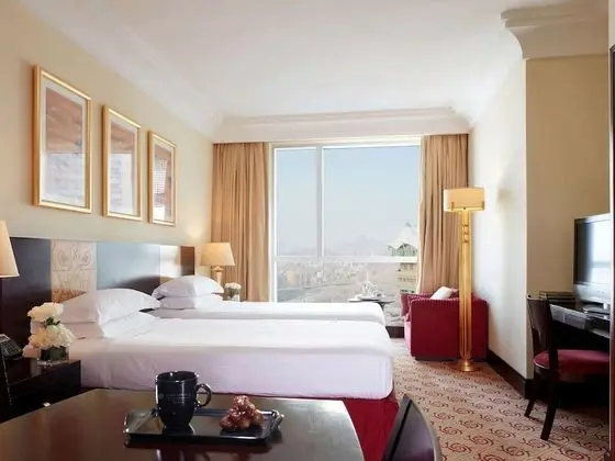 Classic Junior Suite, 2 Single Size Beds, City View