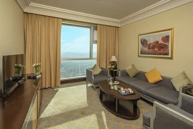 Classic Junior Suite, 2 Single Size Beds, City View