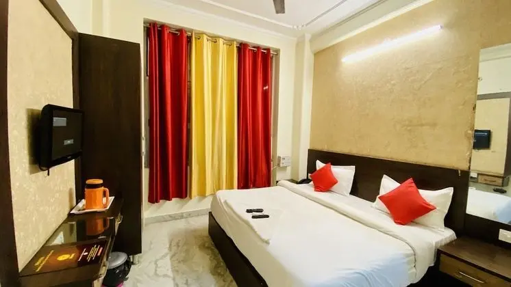 Deluxe Double Room A/C