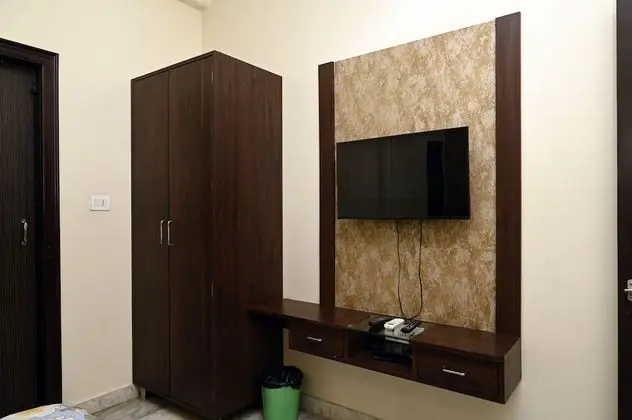 Deluxe Double Room A/C