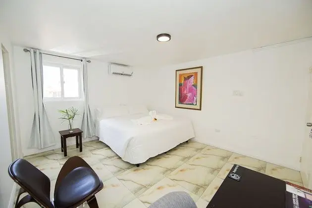 Studio King Room