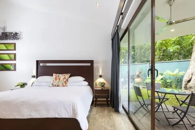 KAL SUITE - Private Jacuzzi & 1 King Bed