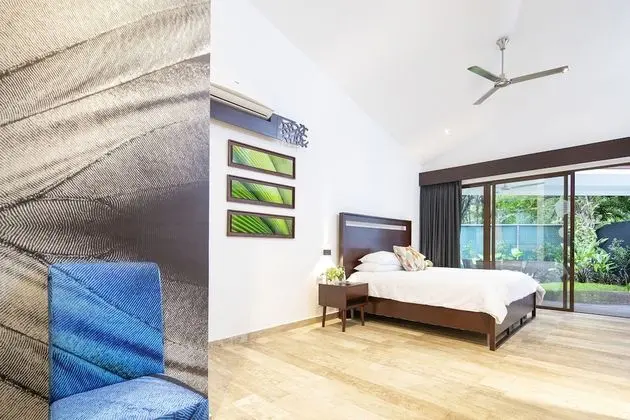 KAL SUITE - Private Jacuzzi & 1 King Bed