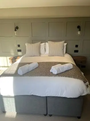 Deluxe Tek Büyük Yataklı Oda, Banyolu/Duşlu