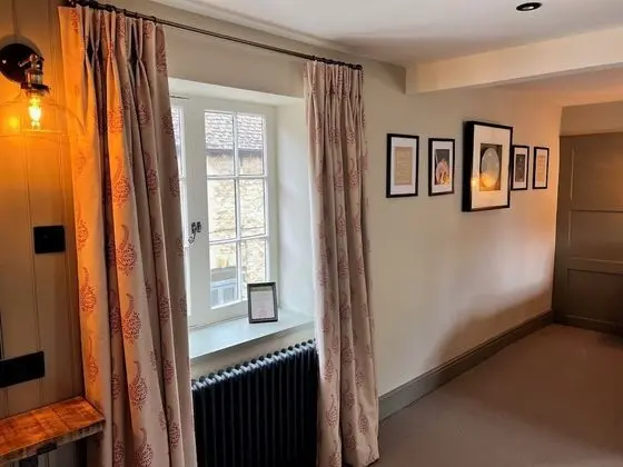 Deluxe Tek Büyük Yataklı Oda, Banyolu/Duşlu