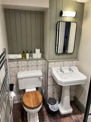 Family Süit, Banyolu/Duşlu