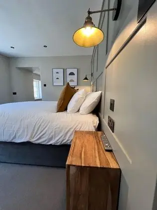 Tek Büyük Yataklı Oda, Banyolu/Duşlu