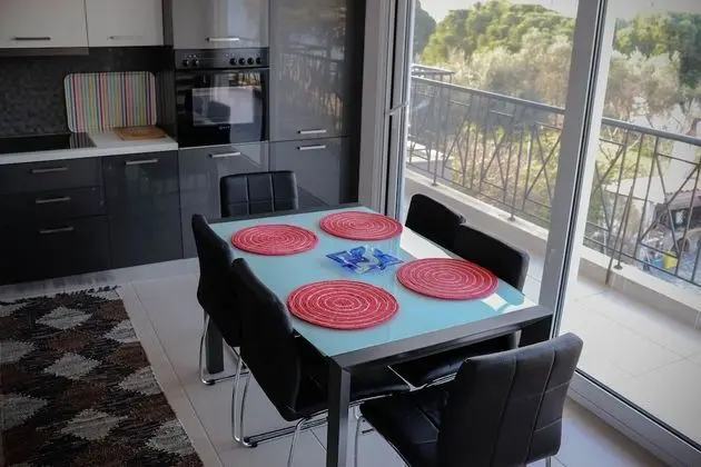 Superior Apart Daire, 3 Yatak Odası, Balkon, Deniz Manzaralı