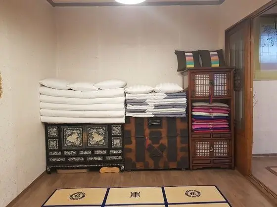 Grand Ev, 4 Yatak Odası, Mutfak, Avlu