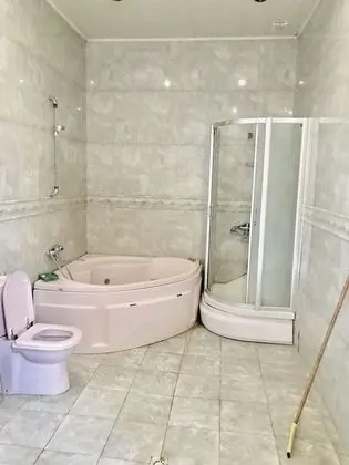 Family Oda, Ortak Banyo