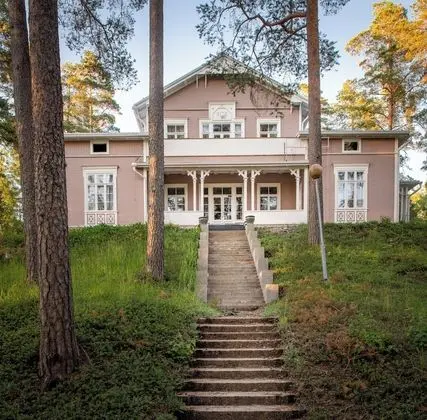 Oda
