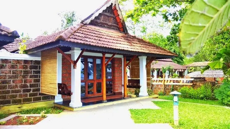Villa, Göl Manzaralı