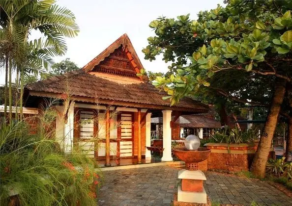 Villa, Göl Manzaralı