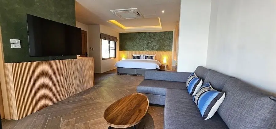 Beach Front Suite with One Way Airport Transfer