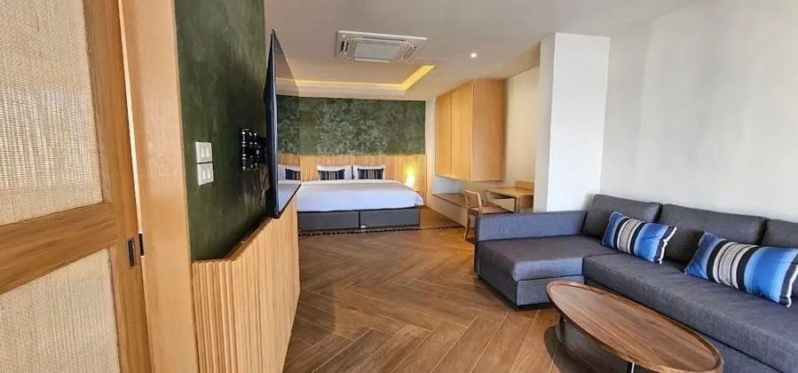 Beach Front Suite with One Way Airport Transfer