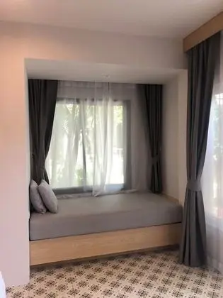 Deluxe Villa with One Way Airport Transfer