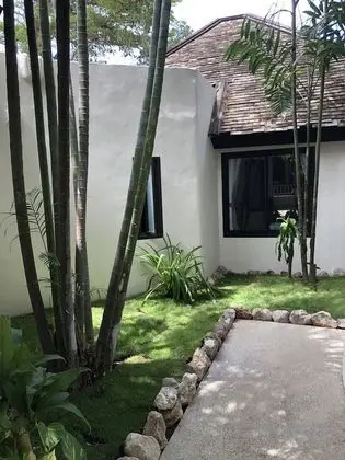 Deluxe Villa with One Way Airport Transfer