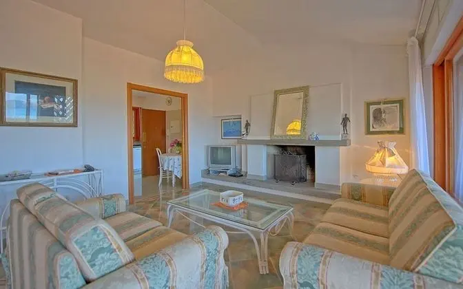 Panoramic Apart Daire, 4 Yatak Odası, Mutfak, Deniz Manzaralı (Villa Punta Ala)