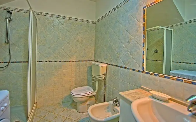 Panoramic Apart Daire, 4 Yatak Odası, Mutfak, Deniz Manzaralı (Villa Punta Ala)