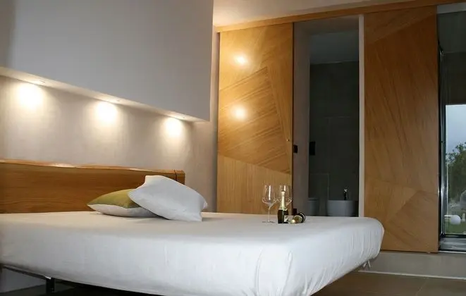 Deluxe Tek Büyük Yataklı Oda, Bahçe Manzaralı