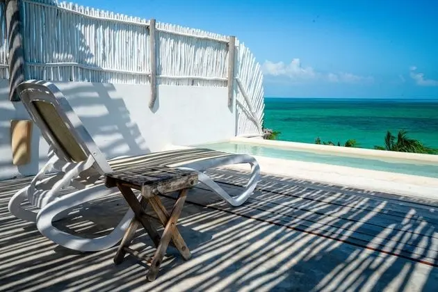 Ocean Front Suite Roof and Private Pool