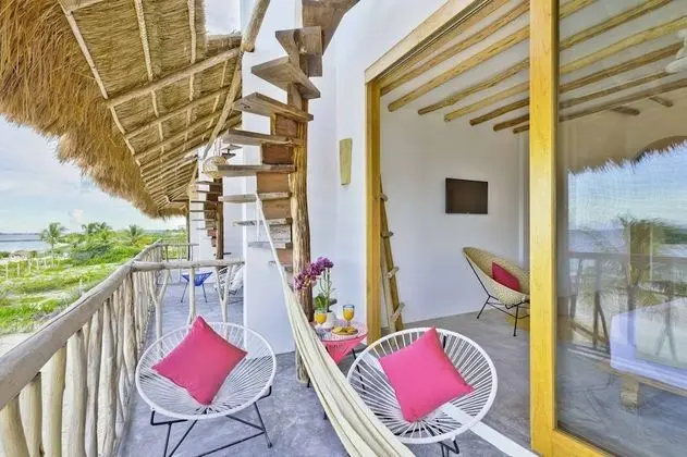 Ocean Front Suite Roof and Private Pool