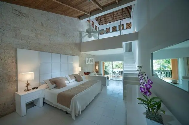 Honeymoon Suite (Access to Caribe Deluxe Princess & Tropical Deluxe Princess)
