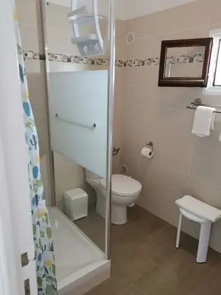 Üç Kişilik Oda, Bahçe Manzaralı