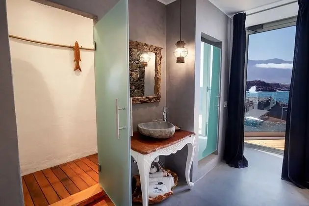 Tek Büyük Yataklı Oda, Balkon, Okyanus Manzaralı