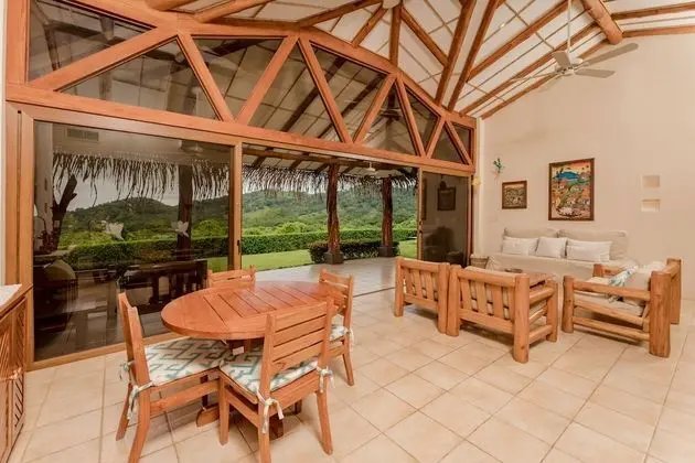 Villa, 3 Yatak Odası, Kişiye Özel Havuzlu