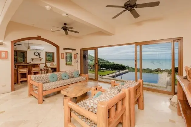 Villa, 3 Yatak Odası, Kişiye Özel Havuzlu