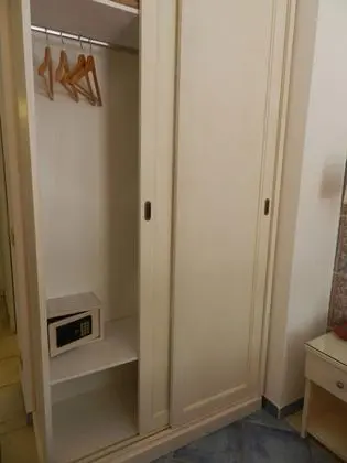 Standard Büyük Yataklı Tek Kişilik Oda