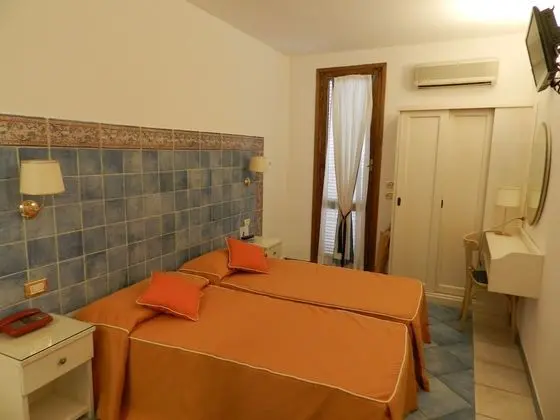 Standard Tek Büyük Yataklı Oda, 2 Tek Kişilik Yatak