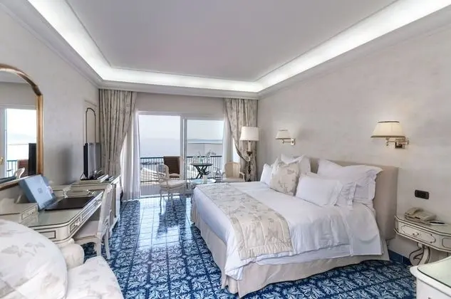 Deluxe Oda, Balkon, Deniz Manzaralı
