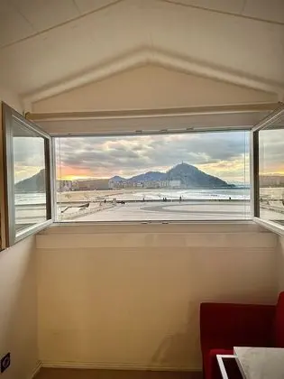 Superior Tek Büyük Yataklı Oda, Deniz Manzaralı