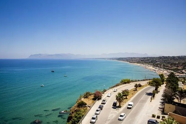 Superior Tek Büyük veya İki Ayrı Yataklı Oda, Deniz Manzaralı
