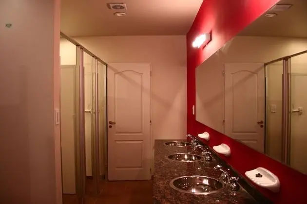 Ortak Ranzalı Oda, Karma Ranzalı Oda, Ortak Banyo (12 people)