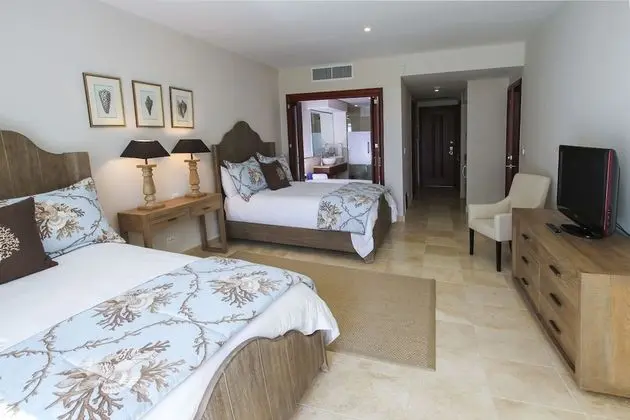 2-Bedroom Apartment With Garden View