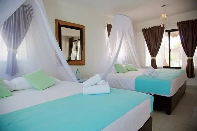 Royal Oda, Teras (2 King Beds)