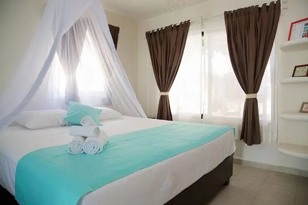 Royal Oda, Teras (2 King Beds)