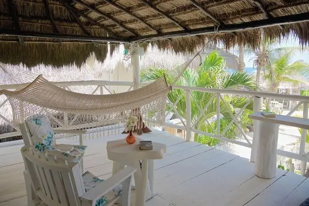 Royal Oda, Teras (2 King Beds)