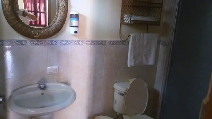 Basic Üç Kişilik Oda (3 Double Beds)