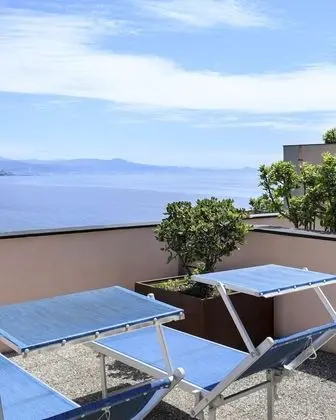 Classic Tek Büyük Yataklı Oda, Balkon